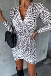 Kadın Beyaz Desenli Kruvaze Yaka Moss Crep Kumaş Dijital Baskı Mini Elbise HZL24S-BD121311
