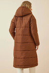 Kadın Çikolata Kapşonlu Uzun Oversize Şişme Mont HZL22W-BD151201