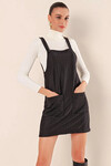 Kadın Siyah Düğme Askılı  Önden Cepli Mini Salopet Elbise HZL24S-BD124401