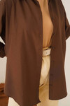 Kadın Tesettür Kahverengi Geniş Kalıp Uzun Basic Gömlek HZL24W-BD139001