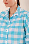Kadın Turkaz Beyaz Ekose Gömlek HZL22W-BD1201451