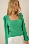 Kadın Yeşil Balon Kol Dokulu Kare Yaka Trend Örme Bluz HZL23W-BD104421